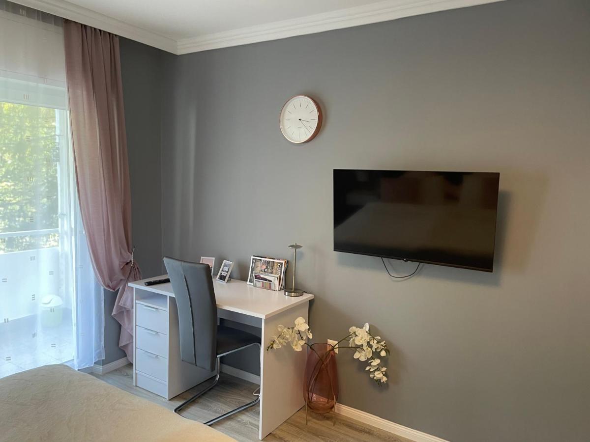 Family Apartment Karlsruhe Exterior photo